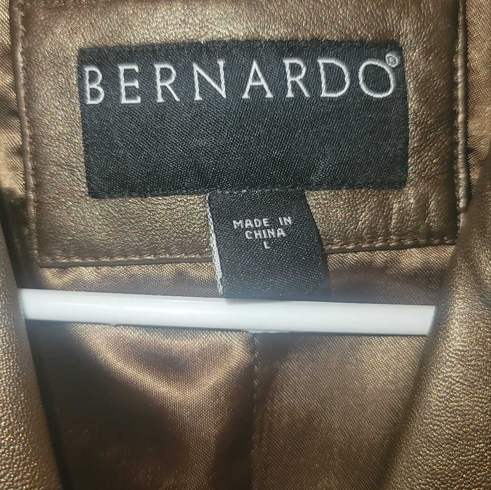 Bernardo  Metallic Bronze Gold Genuine Leather Blazer Coat Jacket - Picture 11 of 11